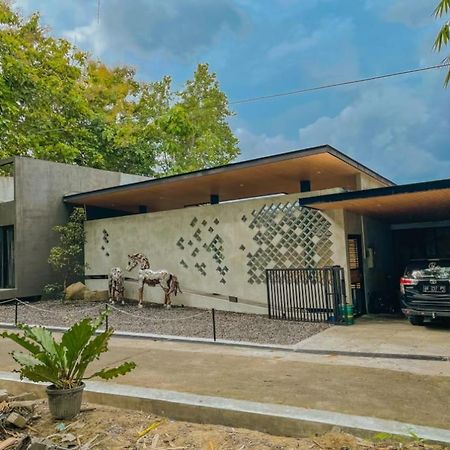 Djipangan Home บันตุล ภายนอก รูปภาพ